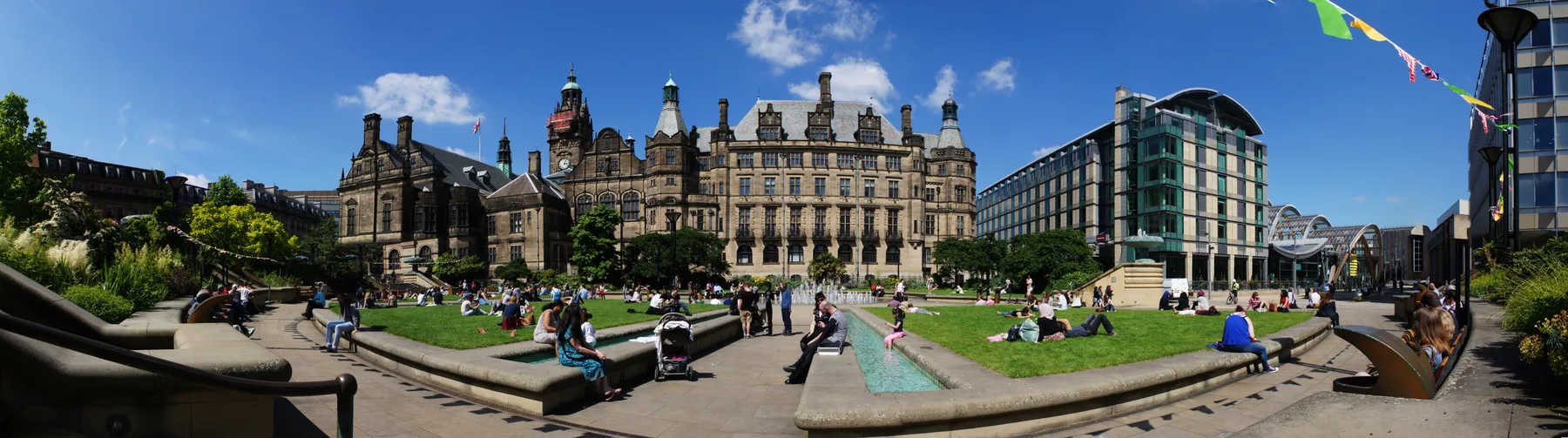 Sheffield Town Hall, the Peace Gardens and surrounding city centre buildings